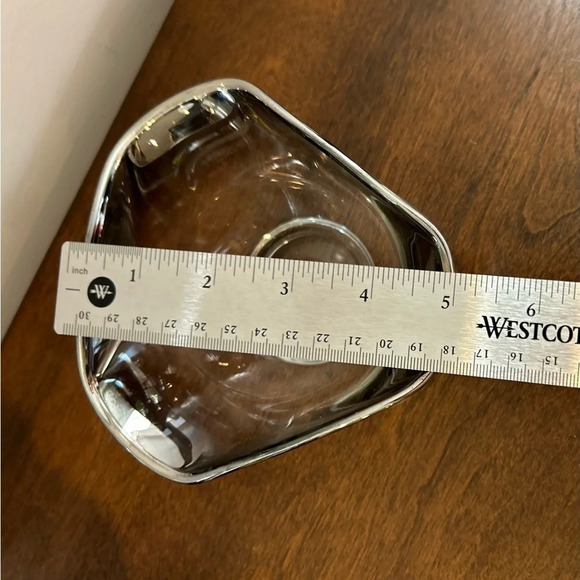 MCM Dorothy Thorpe Style Silver Fade Glass Triangle Salad/Candy/Dip Bowl EUC - Picture 6 of 7